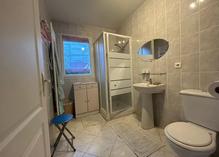 D'hotes A Bed & Breakfast 3*